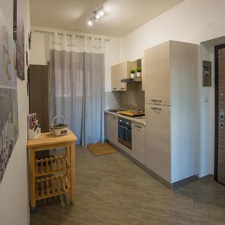 Tourist Apartment-la Casa Del Porto- Turistico