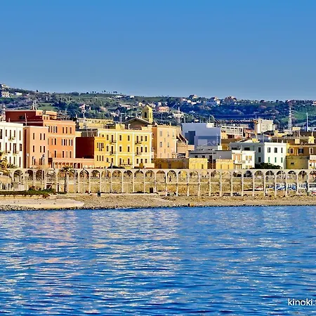 Tourist Apartment-la Casa Del Porto- Turistico Civitavecchia