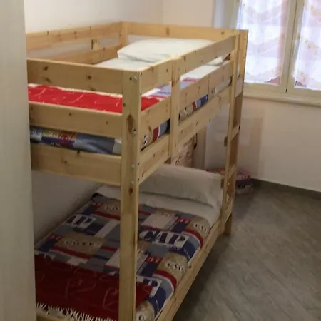 Tourist Apartment-la Casa Del Porto- Turistico